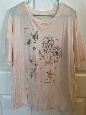 American eagle tshirt